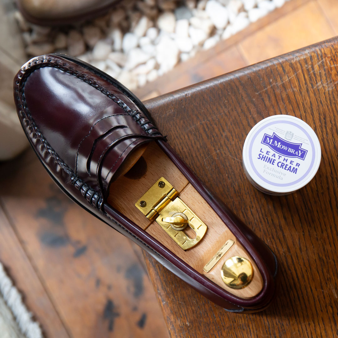 【レザークラフト】M.MOWBRAY【ガラスレザークリーム60ml】（エム・モゥブレィ靴クリームガラスレザーケアシューケアレザーケア革靴保革クリーム初心者栄養クリーム革財布手入れツヤ出し強い光沢）